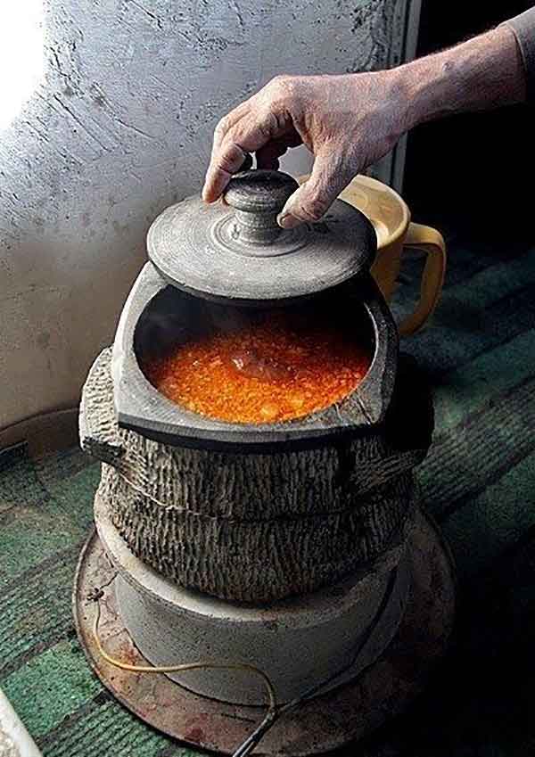 فوت و فن آبگوشت خوشمزه نی نی سایت چه ادویه ای ابگوشت را خوشمزه میکند لذیذترین آبگوشت برای لعابدار شدن آبگوشت