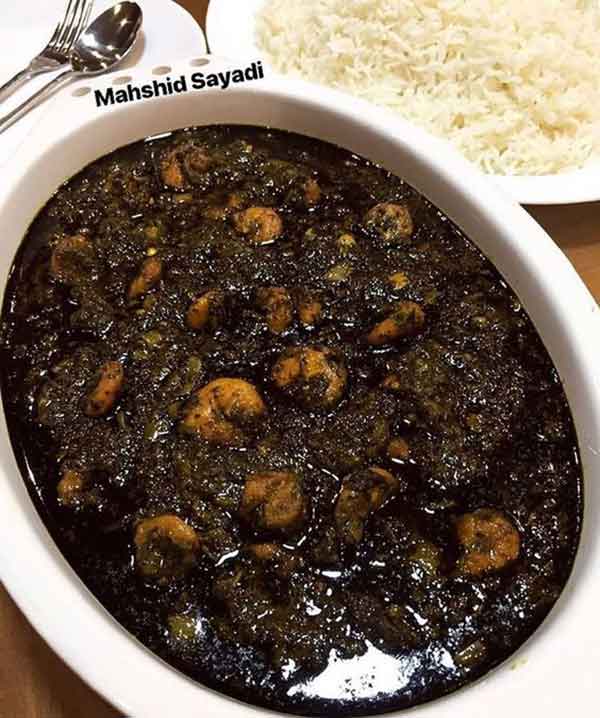رفع تلخی قلیه میگو طرز تهیه قلیه میگو آبادانی قلیه میگو نواب ابراهیمی طرز تهیه قلیه میگو پاکستانی جایگزین تمرهندی در قلیه میگو قلیه میگو بوشهری با سیب زمینی قلیه میگو مجلسی طرز تهیه قلیه میگو خوزستانی