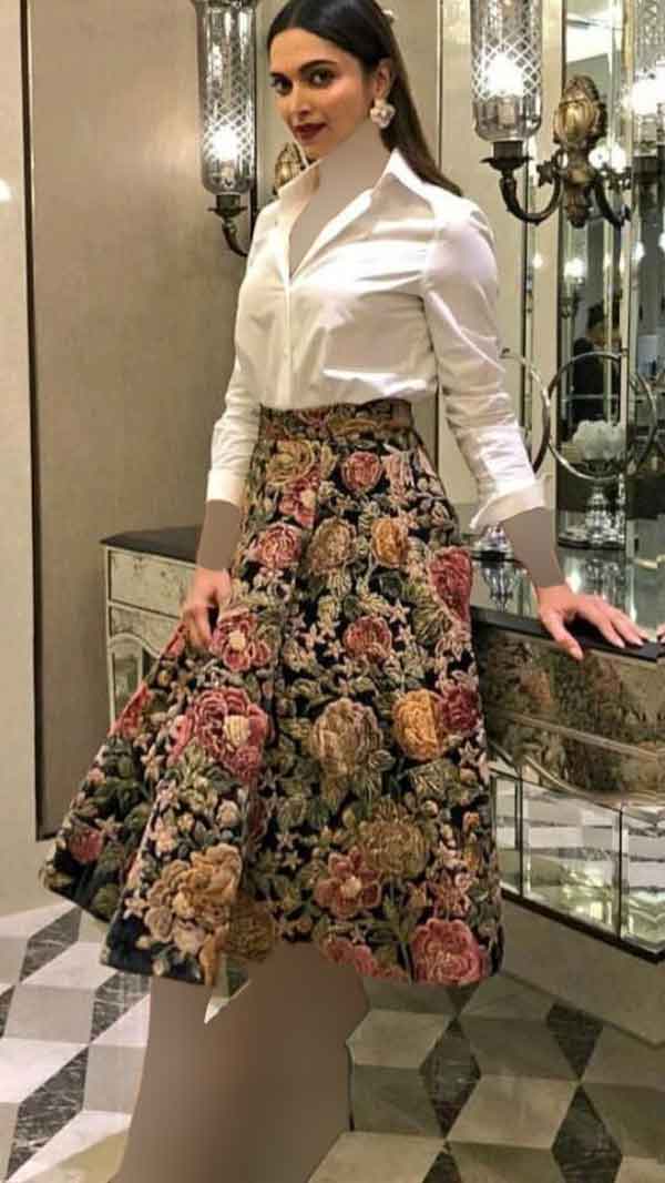 مدل لباس مجلسی کوتاه ساده و شیک 2023