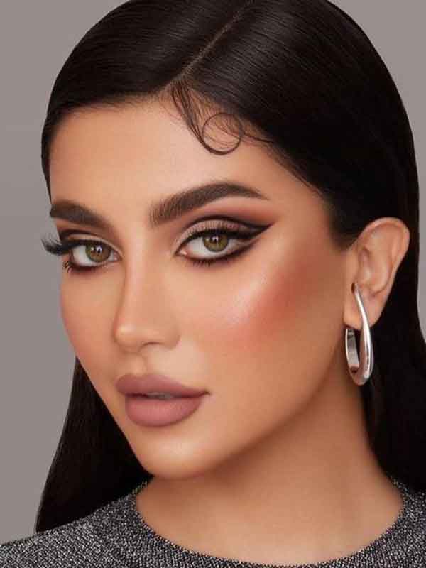 مدل آرایش زنانه و دخترانه و ملایم مجلسی برای عروس و تالار