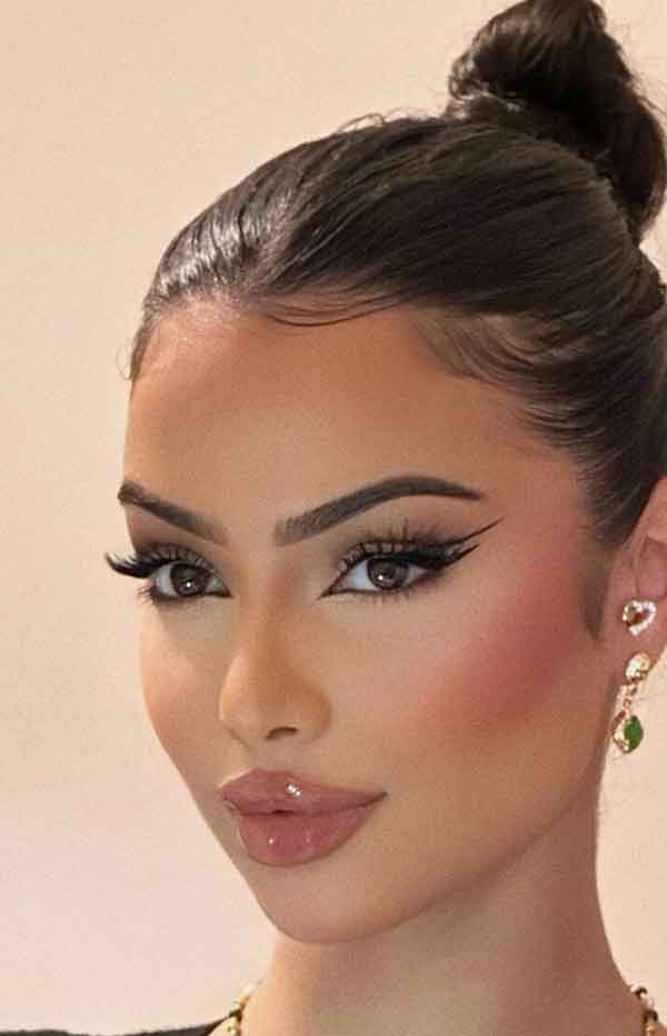 مدل آرایش چشم جدید و لایت و ساده و بهترین ارایش چشم و ابرو