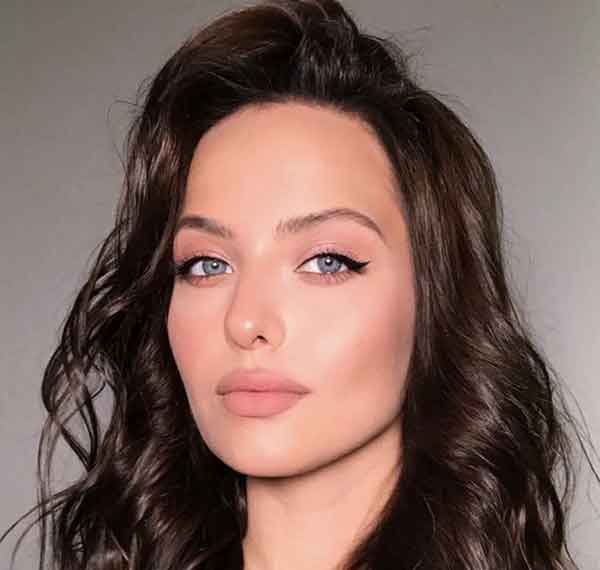 مدل آرایش چشم جدید و لایت و ساده و بهترین ارایش چشم و ابرو