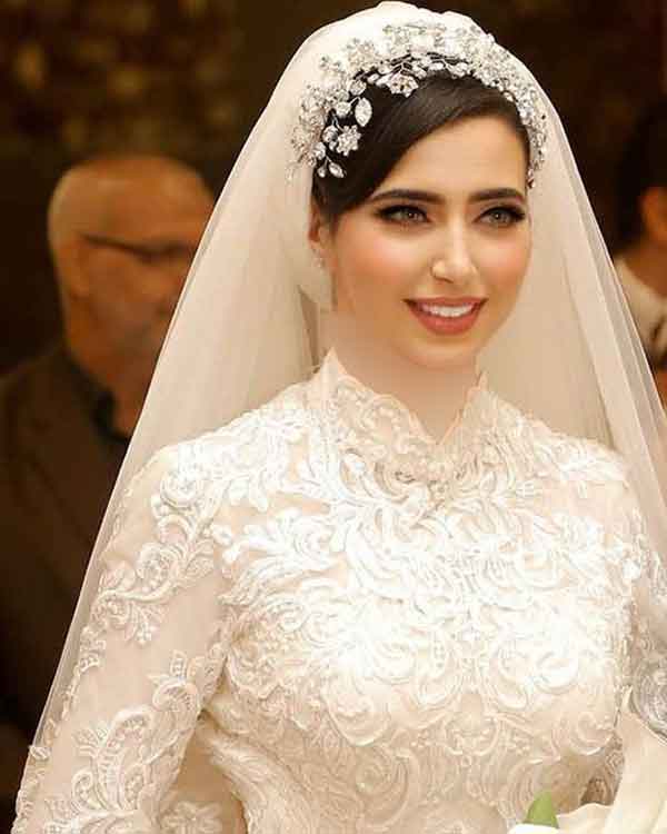 مدل عروس ۱۴۰۲ ترند شده ایده برای میکاپ و لباس