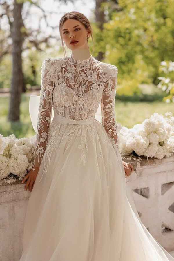 مدل عروس ۱۴۰۲ ترند شده ایده برای میکاپ و لباس