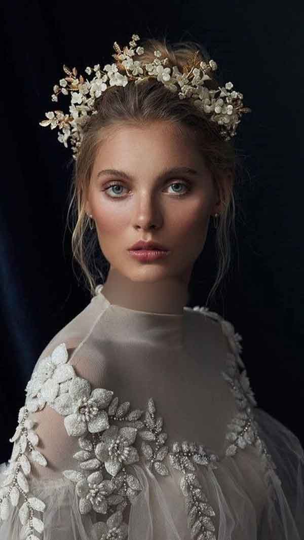 مدل عروس ۱۴۰۲ ترند شده ایده برای میکاپ و لباس