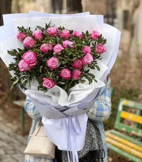 مدل دسته گل جدید همراه با تزئینات ترند شده