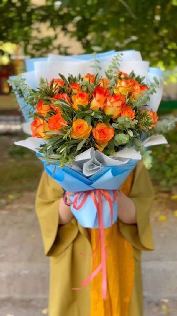 مدل دسته گل جدید همراه با تزئینات ترند شده