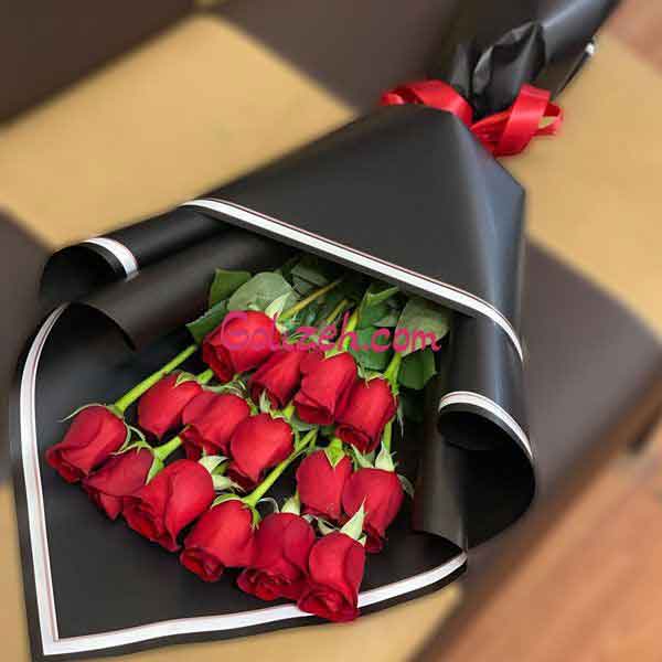 مدل دسته گل جدید همراه با تزئینات ترند شده