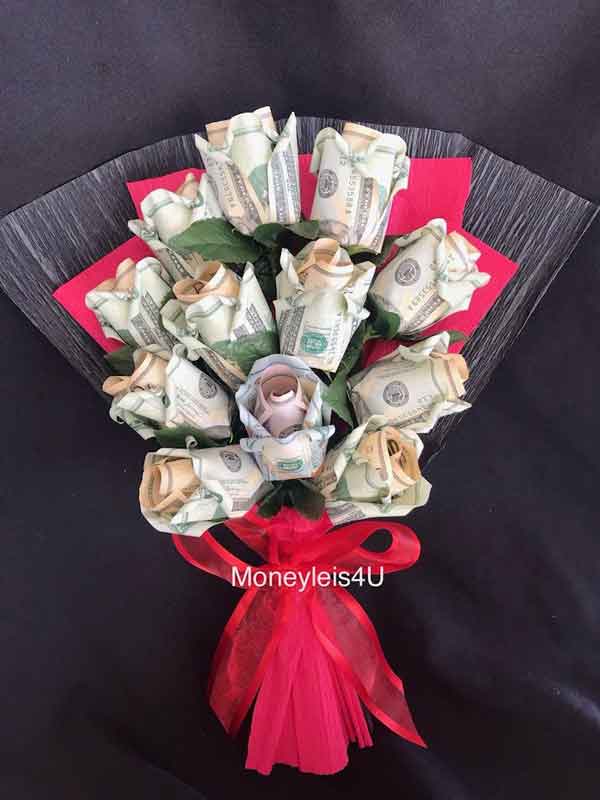 تزیین پول برای کادو دادن به شکل دسته گل