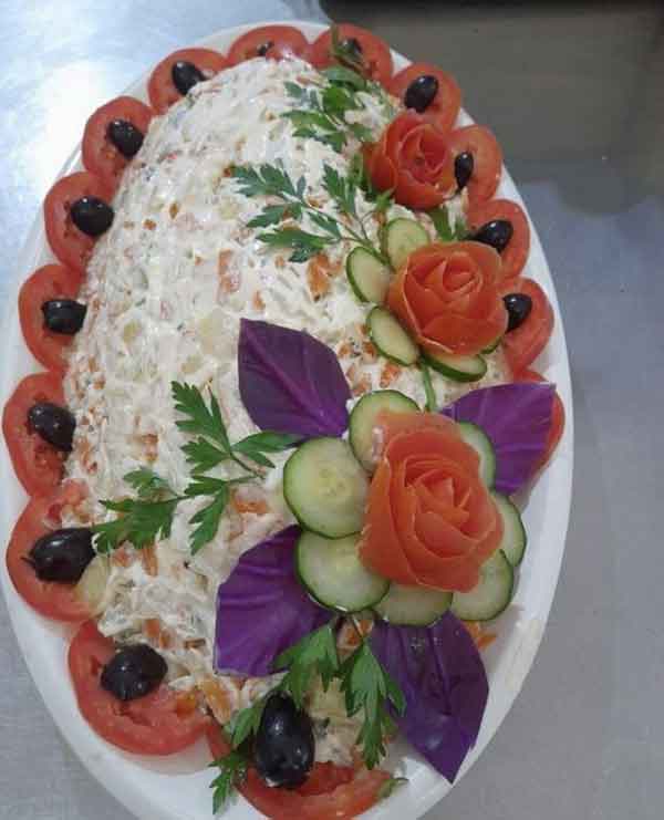 تزیین سالاد الویه جدید برای مدرسه