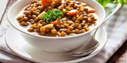 فوت و فن عدسی و راز خوشمزگی و یک کیلو عدس برای چند نفر عدسی میده