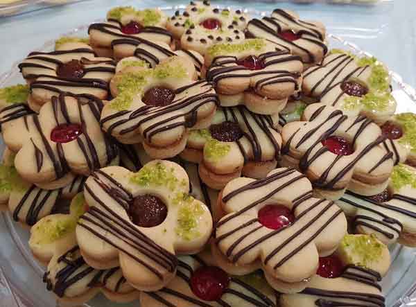 شیرینی مشهدی خانم جمشیدیان نرم شدن شیرینی مربایی طرز تهیه مارمالاد شیرینی مشهدی روکاری شیرینی مشهدی طرز تهیه ژله مغزی برای شیرینی مشهدی طرز تهیه شیرینی مشهدی با پیمانه لیوان طرز تهیه شیرینی آلمانی بازاری شیرینی مربایی نرم و لطیف با کره