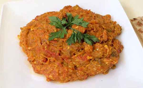 فوت و فن میرزا قاسمی خوشمزه نی نی سایت چاشنی میرزا قاسمی طرز تهیه میرزا قاسمی نواب ابراهیمی طرز تهیه میرزا قاسمی مجلسی طرز تهیه میرزا قاسمی با پیاز