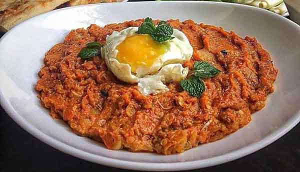 فوت و فن میرزا قاسمی خوشمزه نی نی سایت چاشنی میرزا قاسمی طرز تهیه میرزا قاسمی نواب ابراهیمی طرز تهیه میرزا قاسمی مجلسی طرز تهیه میرزا قاسمی با پیاز