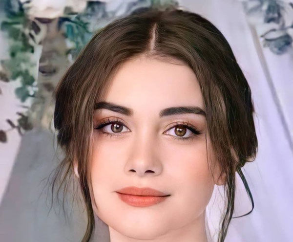مدل ابرو دخترانه برای صورت گرد و چشم های درشت و ریز (شیک)