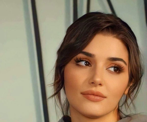 مدل ابرو دخترانه برای صورت گرد و چشم های درشت و ریز (شیک)
