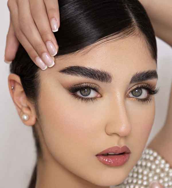 مدل ابرو میکرو برای صورت های گرد و کشیده (میکروبلیدینگ فیبروز)