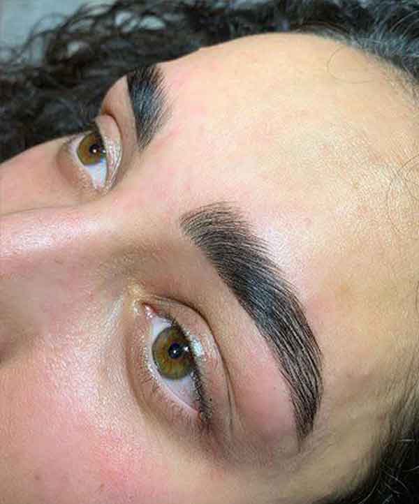 مدل ابرو پهن 1402 برای جوانتر نشان دادن چهره (مناسب فرم صورت)