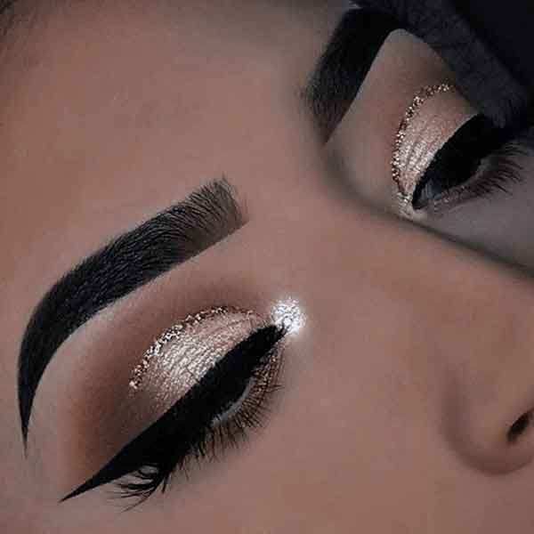 مدل آرایش چشم عروس عربی و لایت همراه با فرم ابرو متنوع