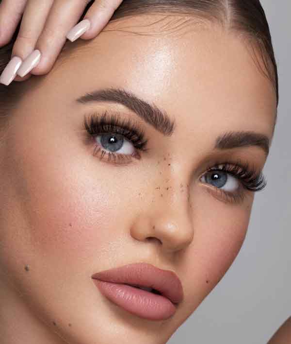 مدل آرایش چشم ساده و لایت برای عروسی و بیرون