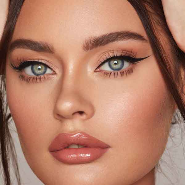 مدل آرایش چشم ساده و لایت برای عروسی و بیرون