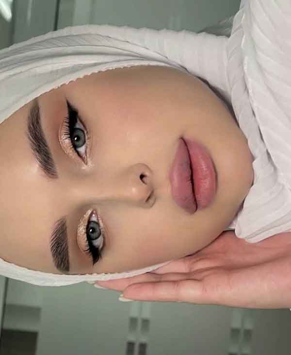 مدل آرایش لایت جدید اروپایی خفن (همراه میکاپ چشم عروسکی)