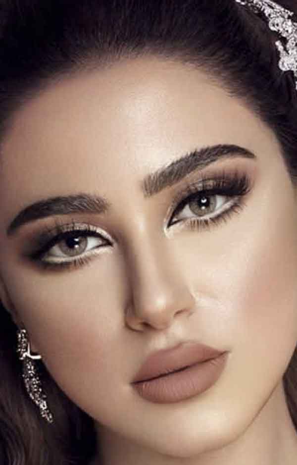 مدل آرایش لایت جدید اروپایی خفن (همراه میکاپ چشم عروسکی)