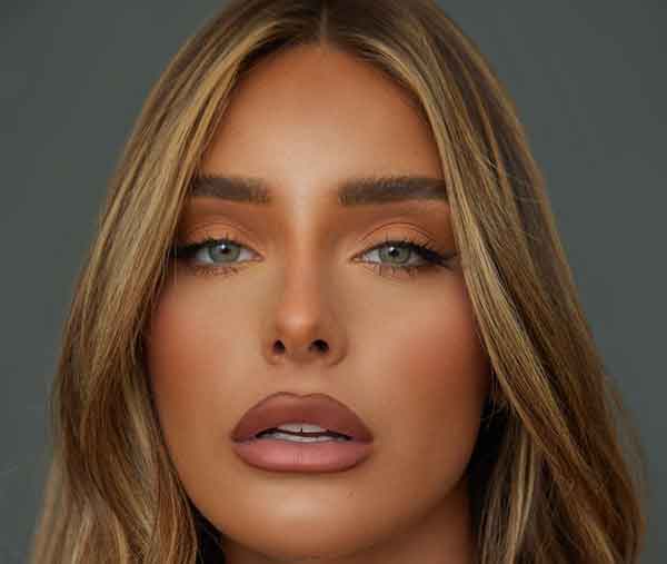 مدل آرایش ملایم صورت مجلسی بسیار زیبا (ساده اما شیک)