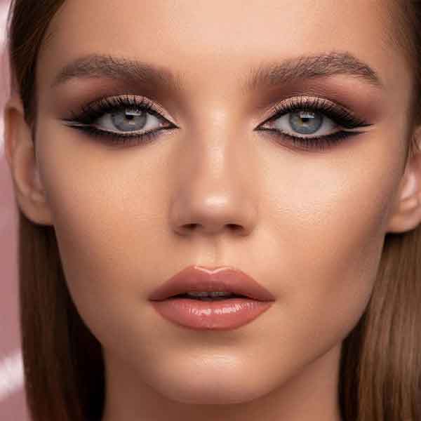 مدل آرایش ملایم صورت مجلسی بسیار زیبا (ساده اما شیک)