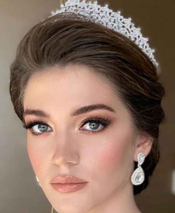 مدل آرایش ساده ملایم مجلسی ویژه مهمانی (لایت)