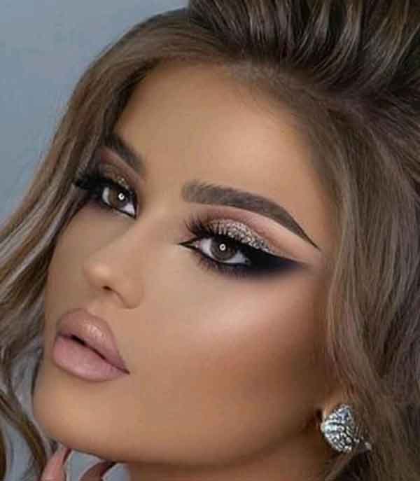 مدل آرایش زنانه مجلسی ساده و شیک برای عروسی (مژه مصنوعی و کاشت)