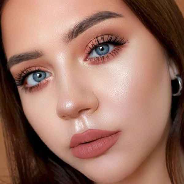 مدل آرایش زنانه مجلسی ساده و شیک برای عروسی (مژه مصنوعی و کاشت)