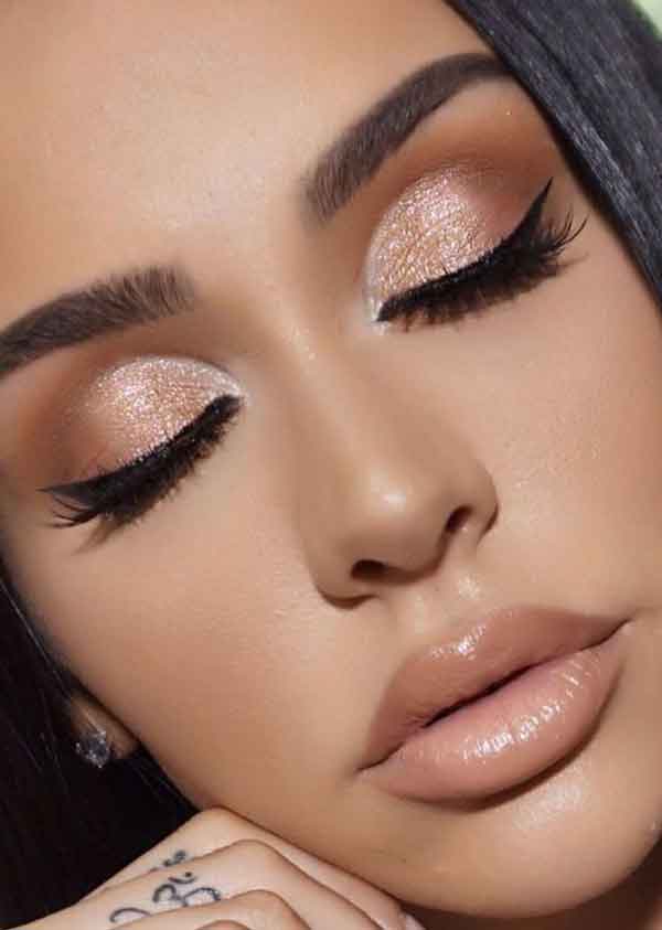 مدل آرایش زنانه مجلسی ساده و شیک برای عروسی (مژه مصنوعی و کاشت)