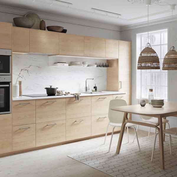 مدل آشپزخانه جدید و شیک با رنگبندی متنوع کابینت های زیبا
