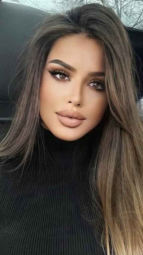 مدل آرایش دخترانه ۲۰۲۳ برای عروسی ساده و لایت