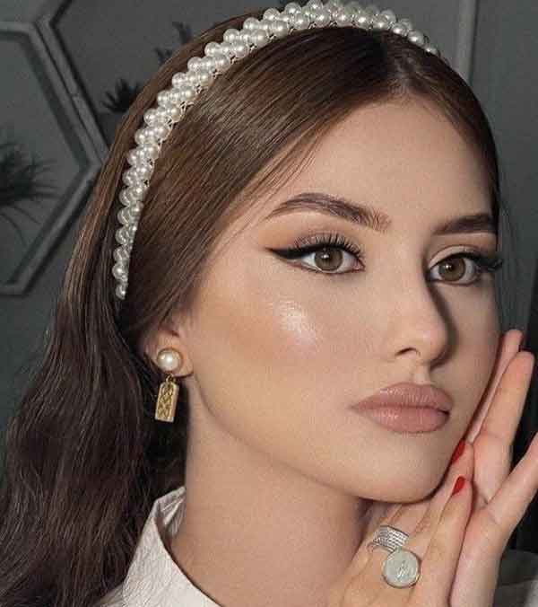 مدل آرایش دخترانه ساده و شیک مجلسی ملایم زیبا و جذاب
