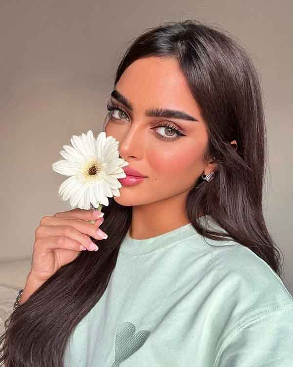 مدل آرایش دخترانه ساده بر ای عروسی مجلسی و مهمانی شیک و جذاب