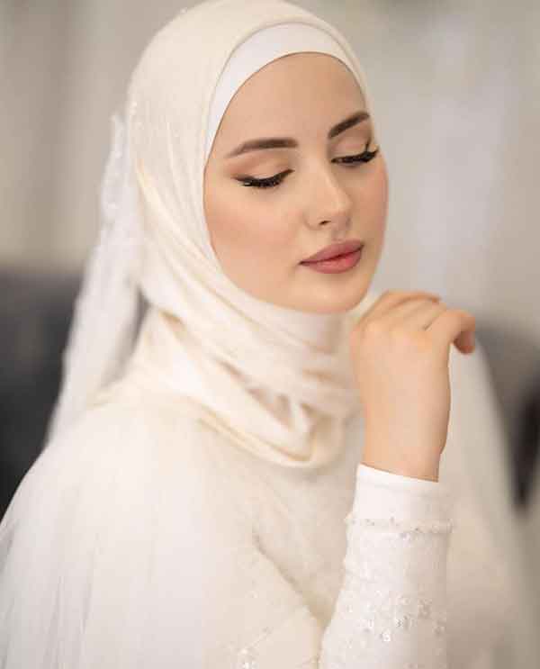 مدل آرایش دخترانه ساده بر ای عروسی مجلسی و مهمانی شیک و جذاب