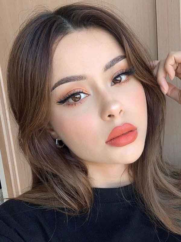 مدل آرایش دخترانه ساده بر ای عروسی مجلسی و مهمانی شیک و جذاب