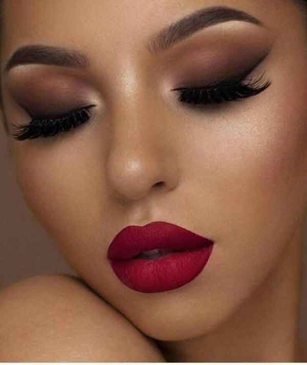 مدل آرایش مجلسی ساده و شیک زنانه بسیار زیبا برای فرم صورت مختلف