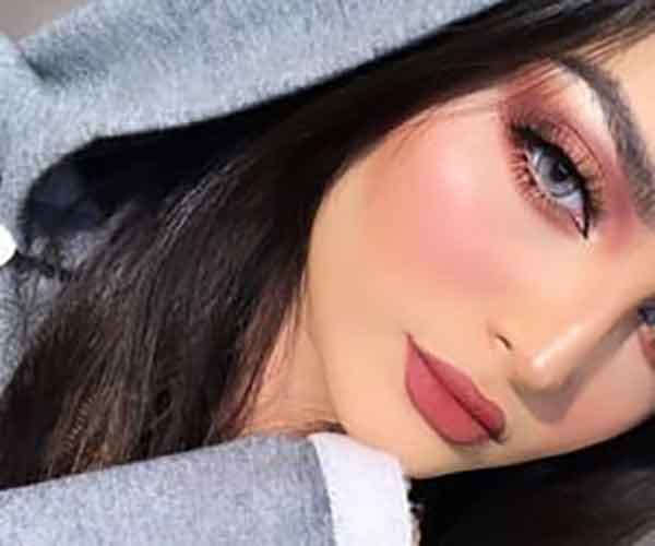 مدل آرایش مجلسی ساده و شیک زنانه بسیار زیبا برای فرم صورت مختلف