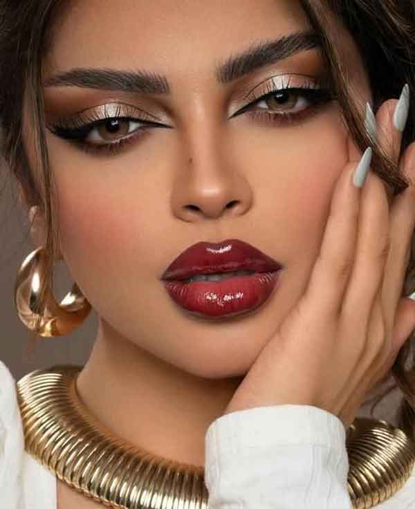 مدل آرایش صورت به سبک بروزترین های روز و سال 1402