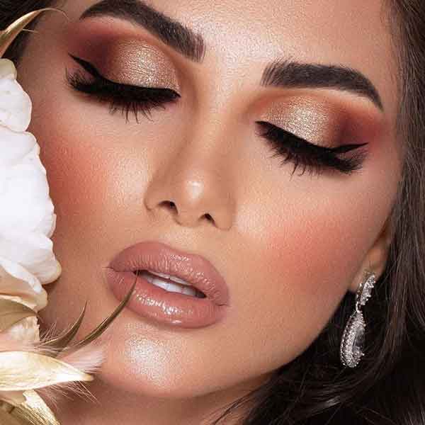 مدل آرایش صورت به سبک بروزترین های روز و سال 1402