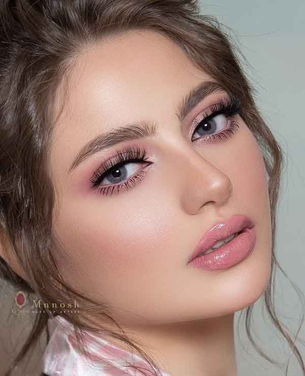 مدل آرایش صورت به سبک بروزترین های روز و سال 1402