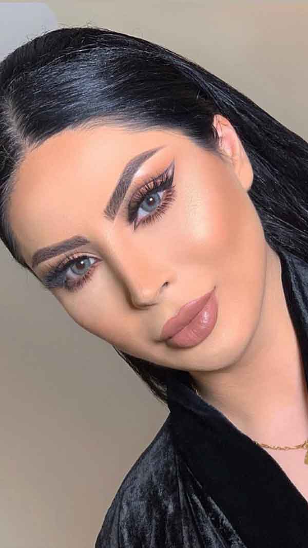 مدل آرایش صورت به سبک بروزترین های روز و سال 1402