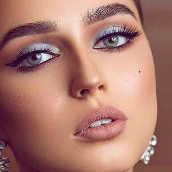 مدل آرایش صورت جدید همراه با رنگ رژهای جدید 2023