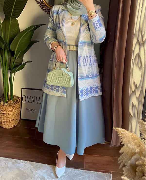 مدل مانتو ۱۴۰۲ اینستایی شیک و جدید ژورنالی زنانه
