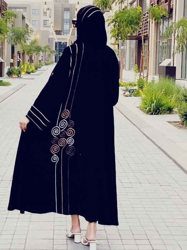 مدل مانتو ۱۴۰۲ اینستایی شیک و جدید ژورنالی زنانه