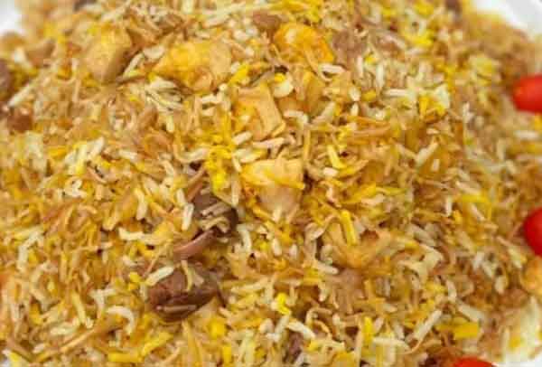 رشته پلو با چی خورده میشه نی نی سایت رشته پلو تهرانی طرز تهیه رشته پلو خالی رشته پلو کرمانشاهی ادویه رشته پلو رشته پلو تبریزی فوت و فن دیگچه رشته پلو با گوشت چرخ کرده