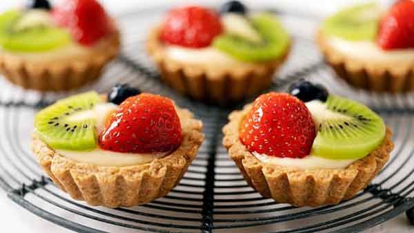 تارت شکلاتی با بیسکویت پتی بور طرز تهیه تارت ساده تارت شکلاتی با خمیر تارت موز و گردو طرز تهیه تارت کوچک نکات خمیر تارت طرز تهیه تارت موز